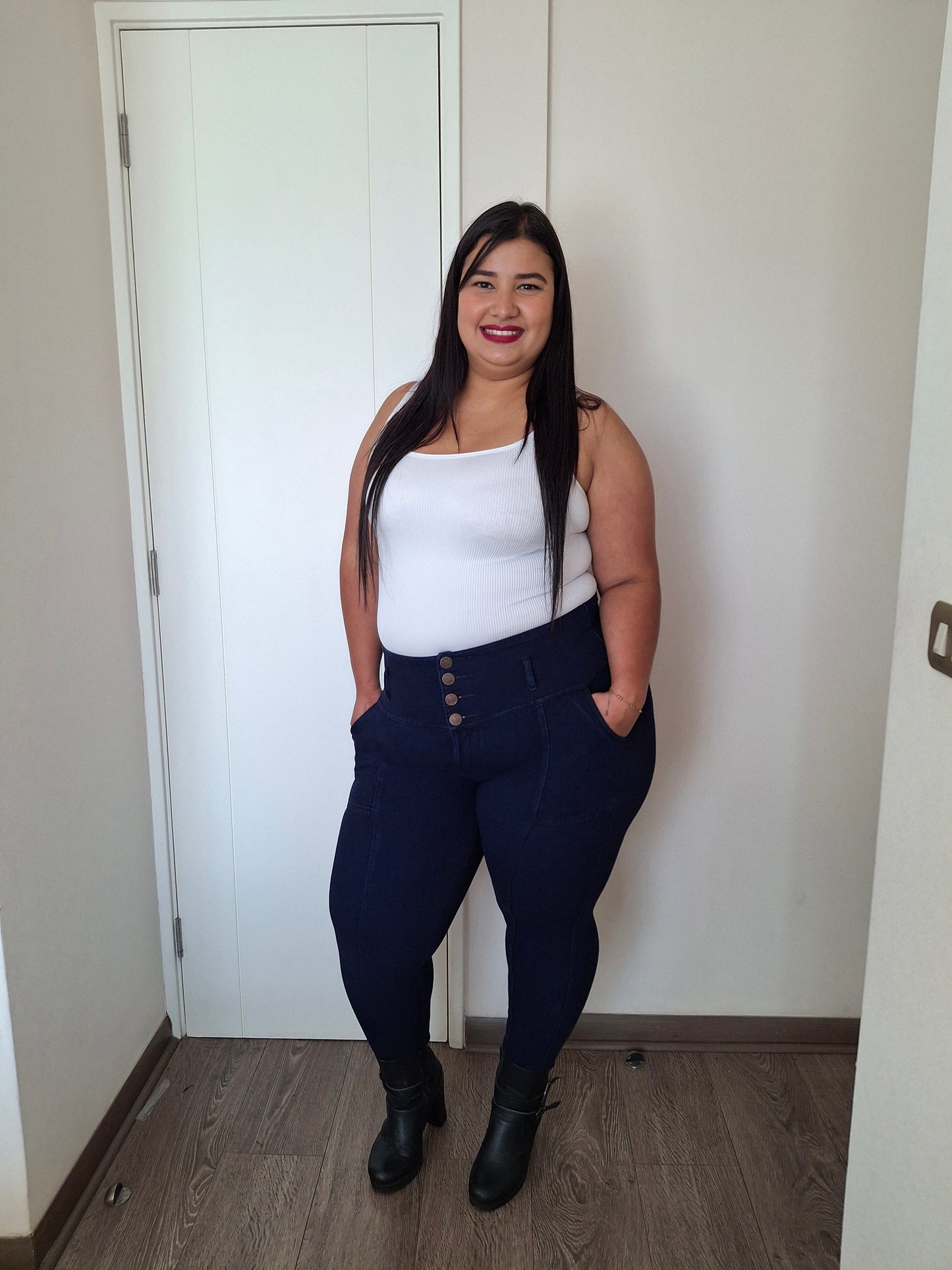 Jeans Fajero con Bolsillos Talla M y L