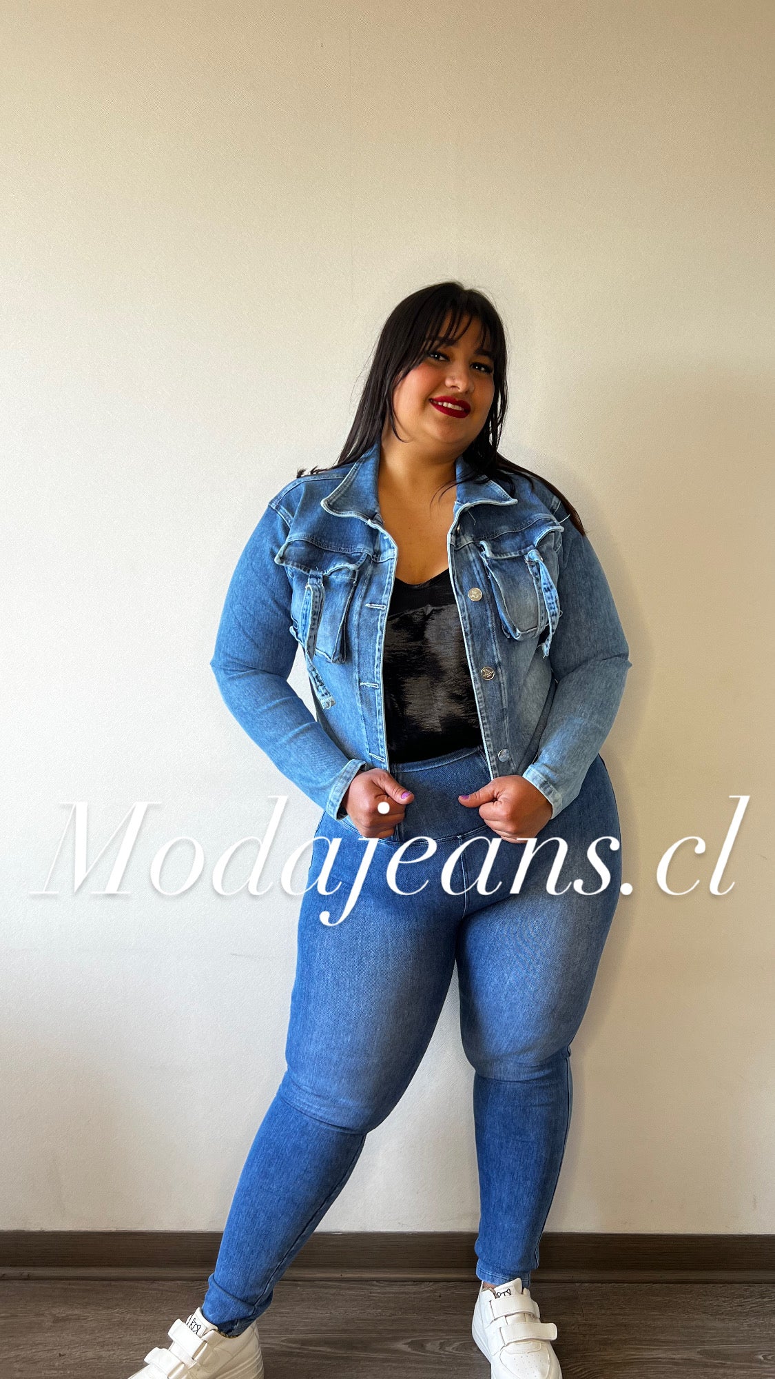 Jeans Fajero sin Botones Pitillo