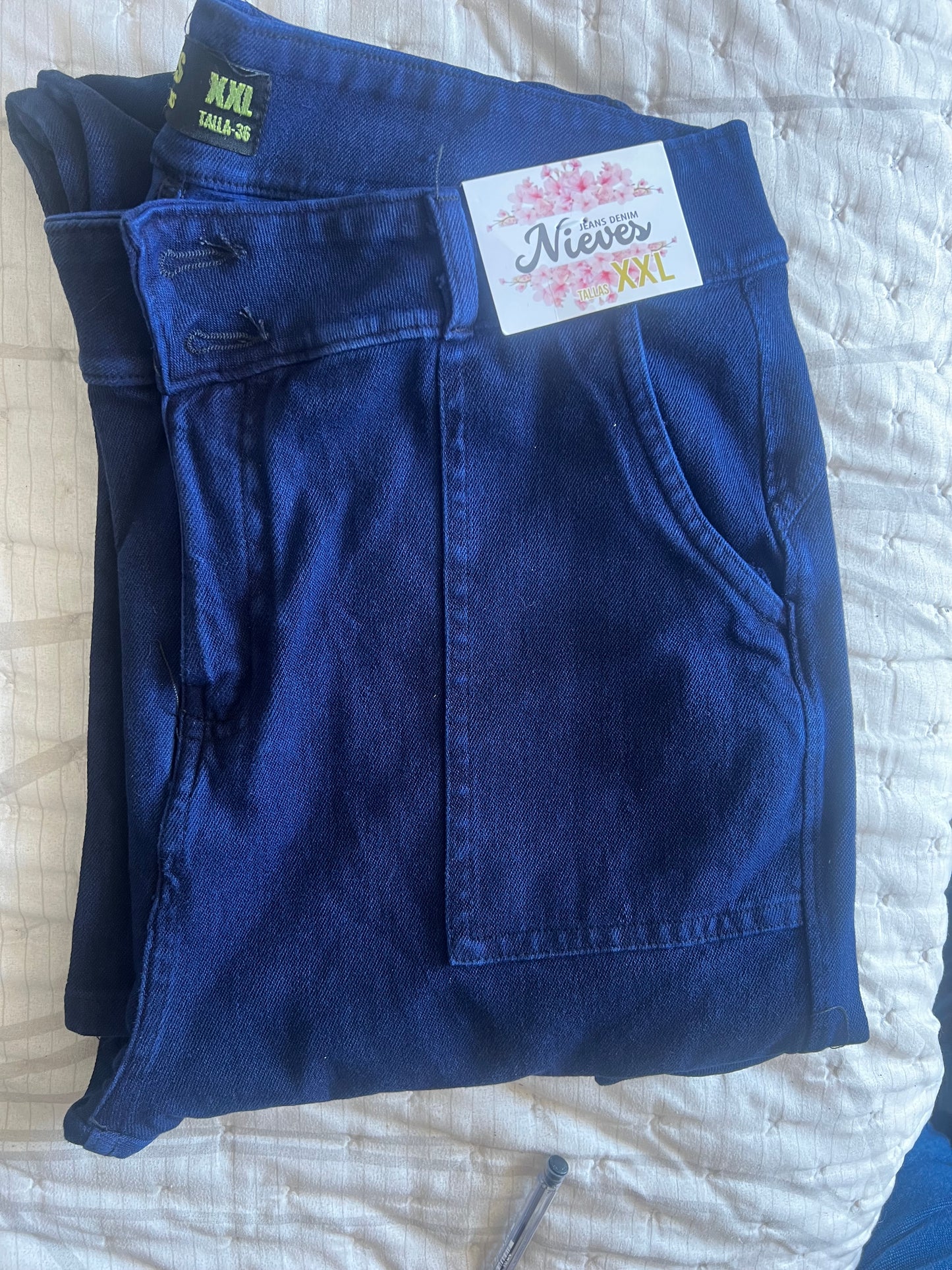 JEANS FAJERO: CARGO RECTO CON BOTONES Talla