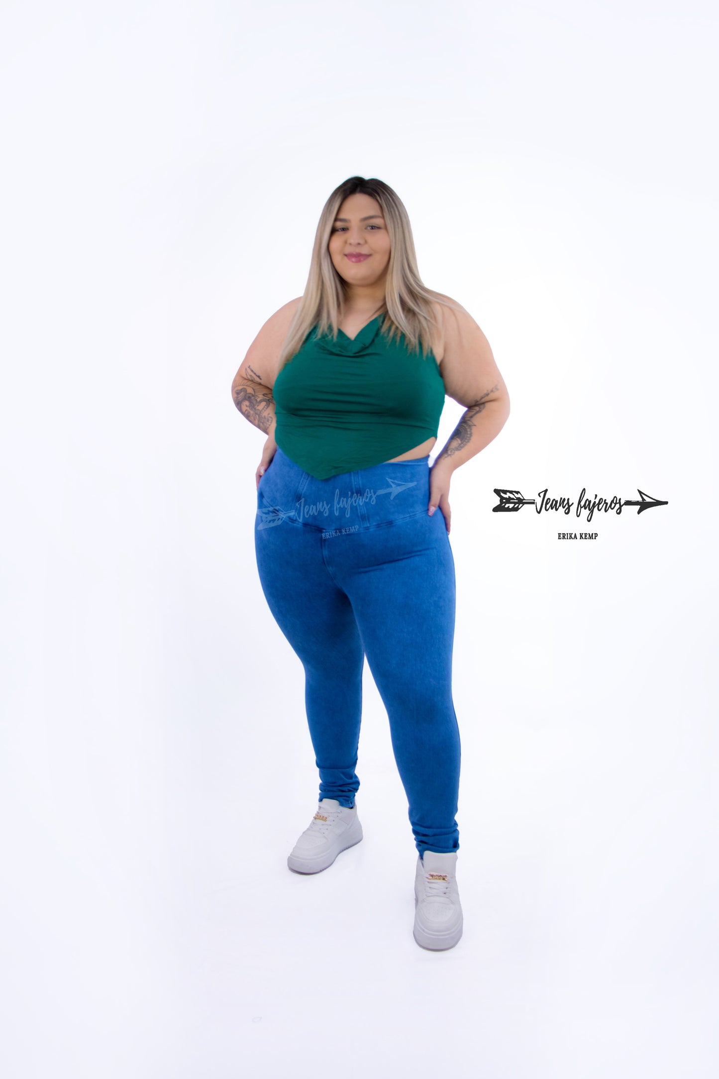 Jeans Fajero sin Botones Pitillo