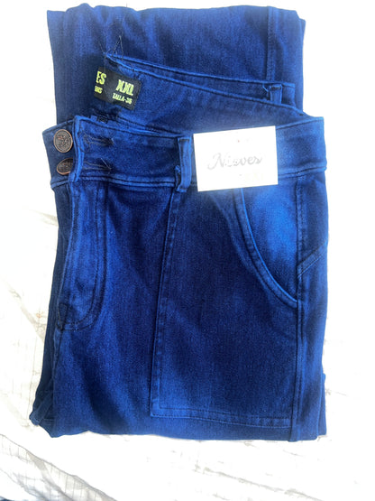JEANS FAJERO: CARGO RECTO CON BOTONES Talla