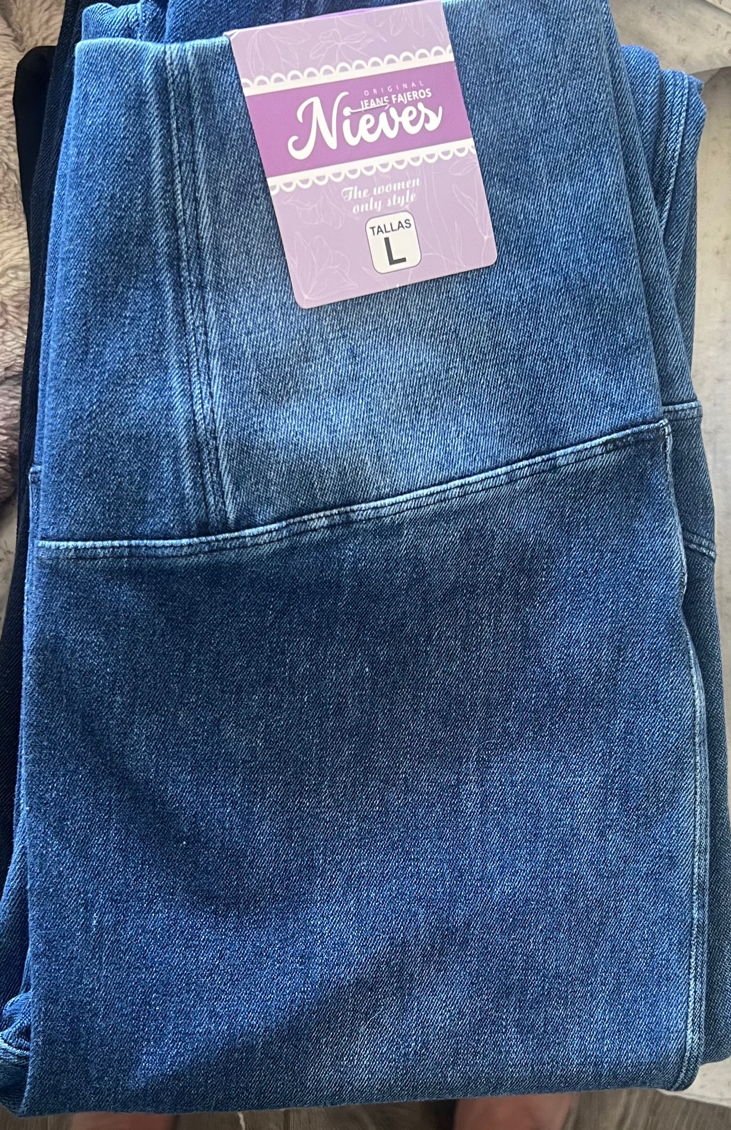 Jeans Fajero sin Botones Pitillo