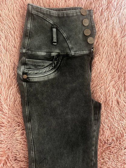 Jeans fajero pitillo cinco botones
