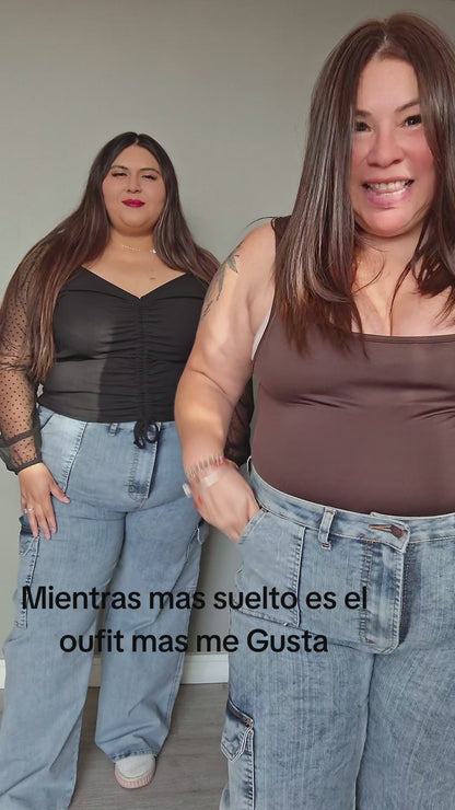 Jesns Wide Leg cargo talla  44 y 50.