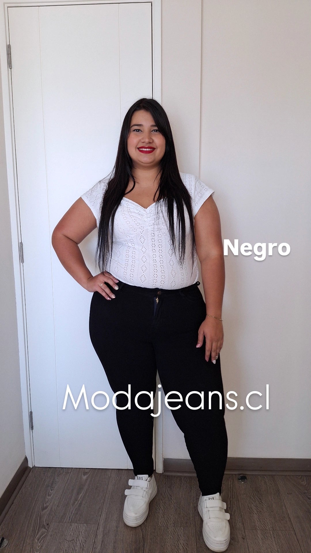 Jeans Fajero: pitillo un Boton.