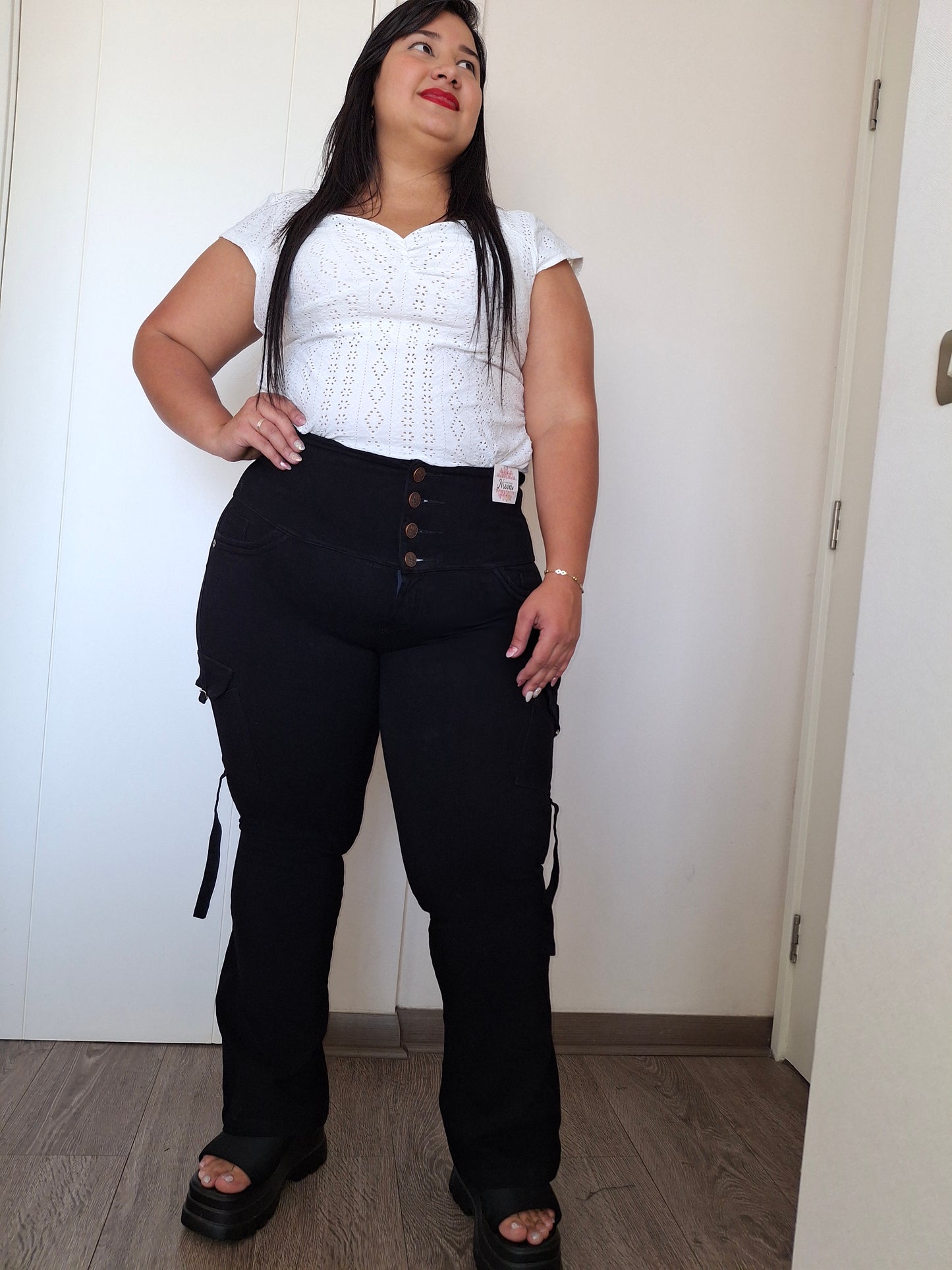 Jeans Fajero Flare CARGO CON BOTONES