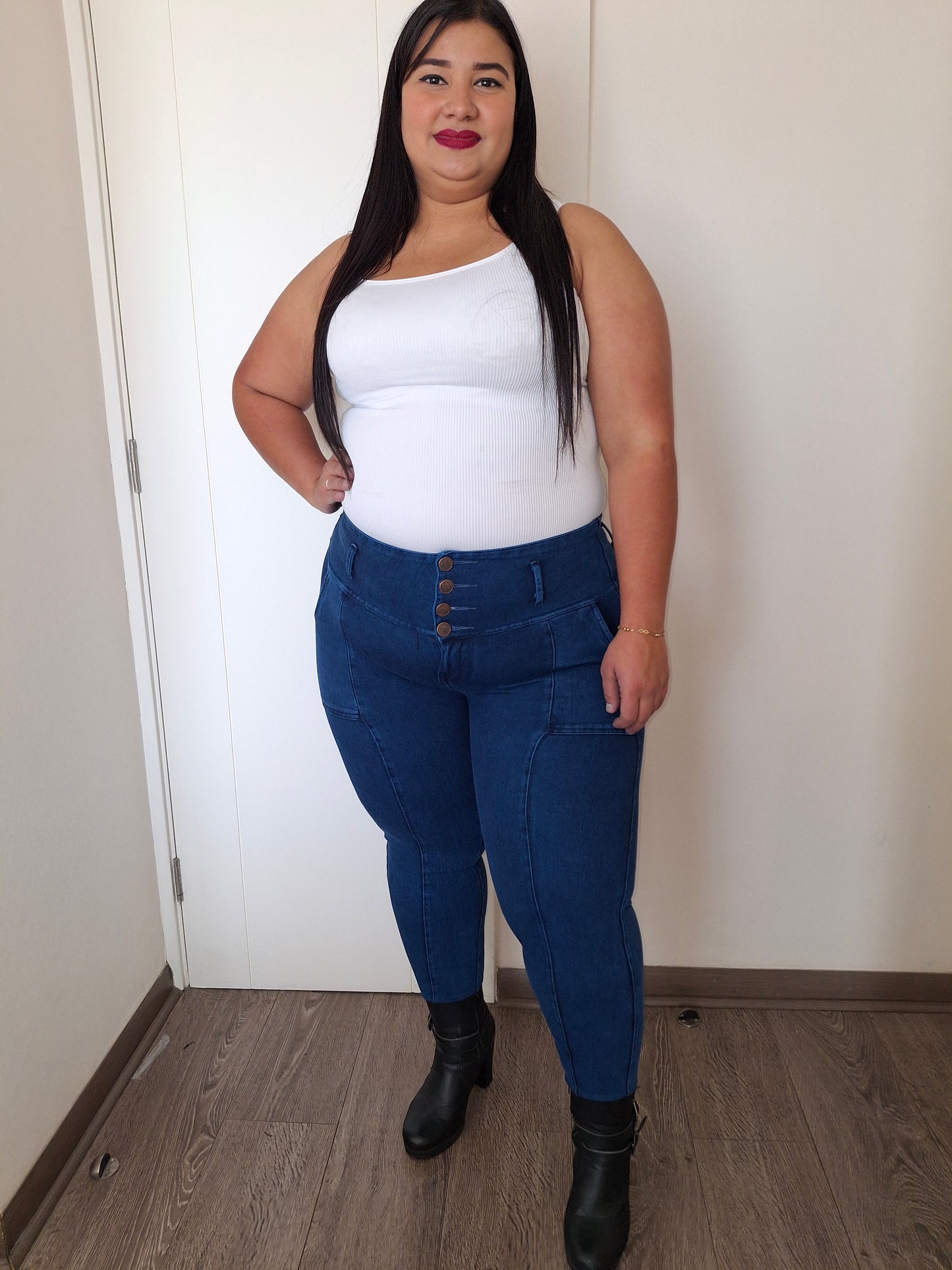 Jeans Fajero con Bolsillos Talla M y L